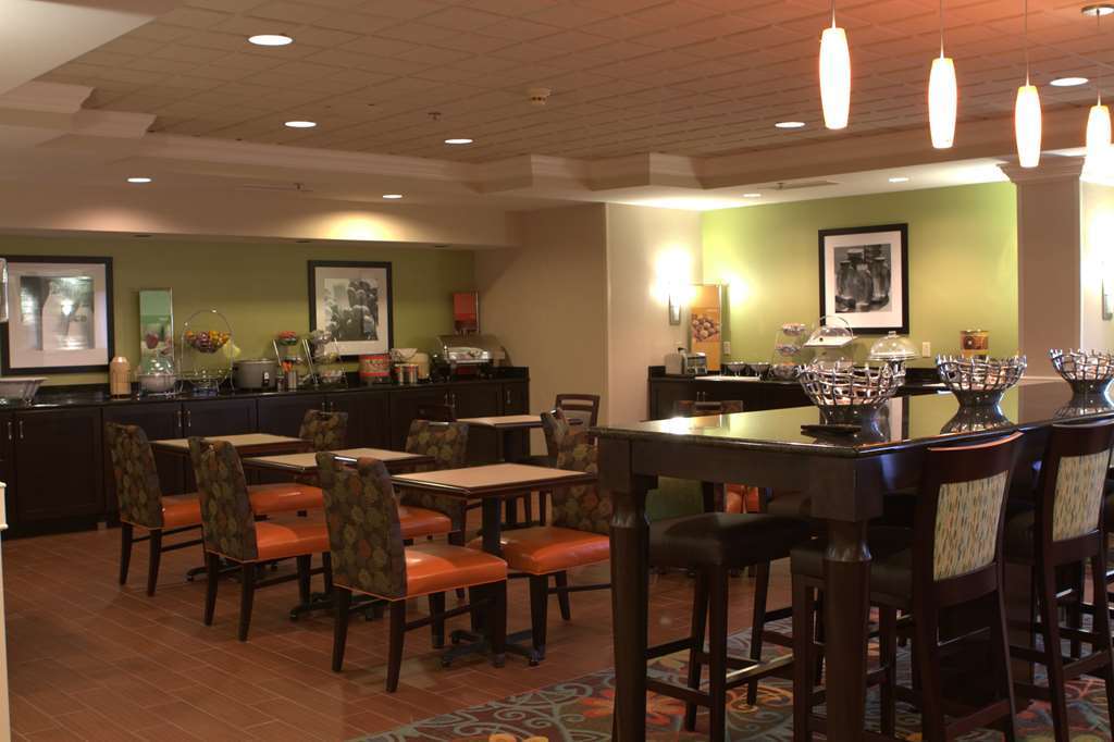 แฮมป์ตัน อินน์ ปรินซ์ตัน Princeton ร้านอาหาร รูปภาพ
